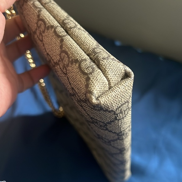 Gucci CC Supreme - Picture 2 of 6